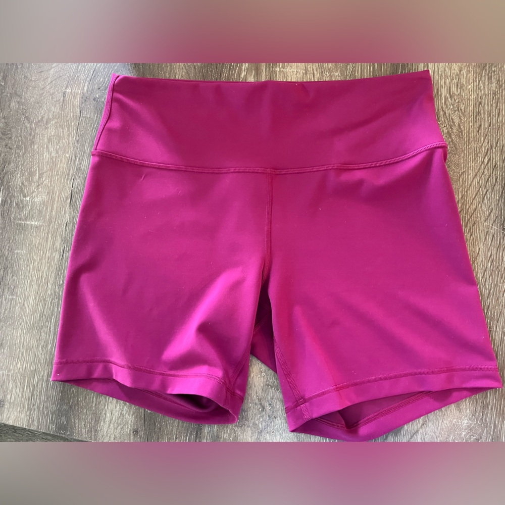 Lululemon Align 6” Short - Size 14